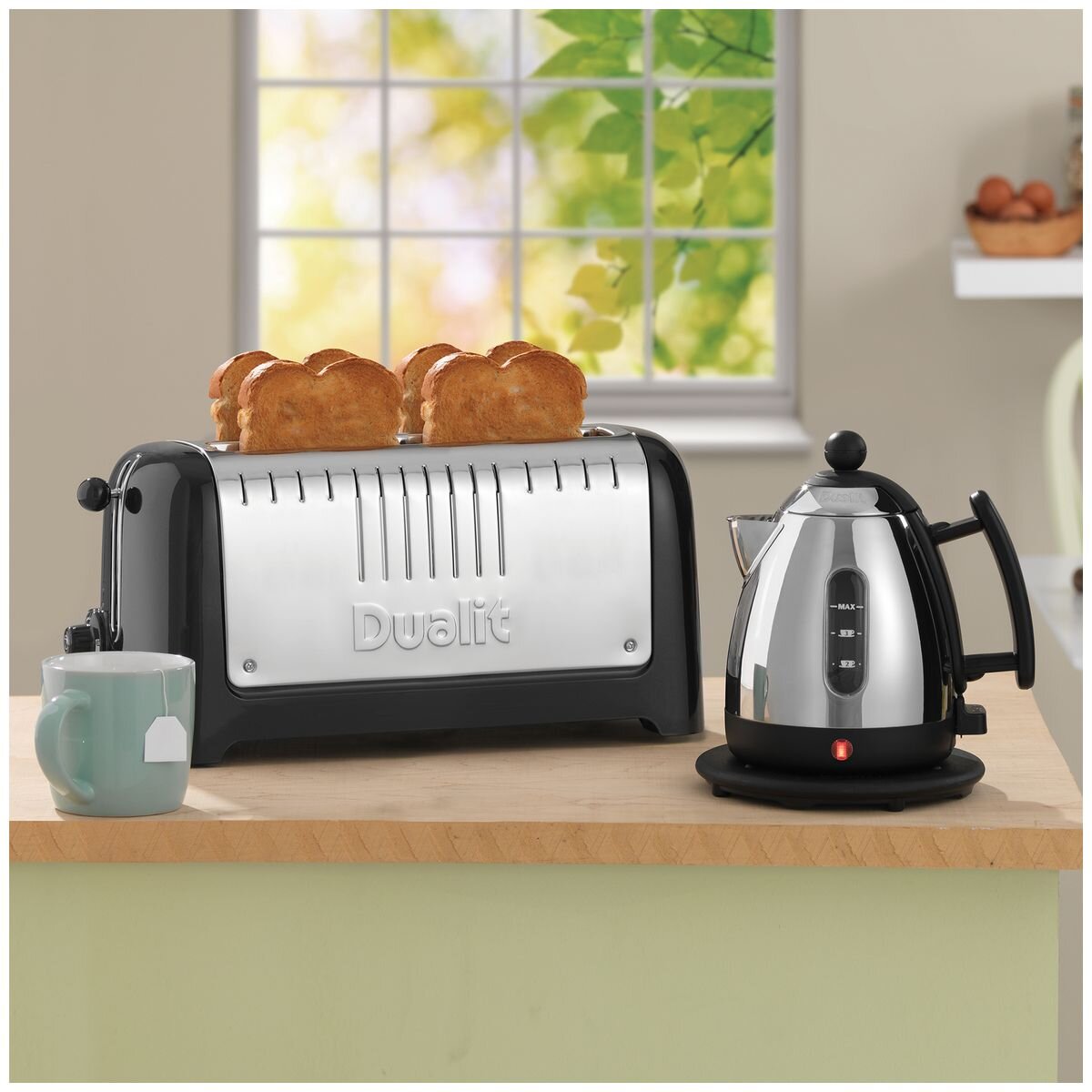 Dualit Long Slot Lite Toaster Gloss Black DU46030 hero image