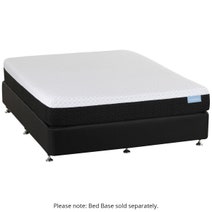 SleepMaker Bed In A Box Mattress Queen L99456QM hero image