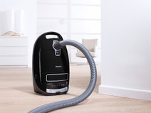 Miele 10797850 Complete C3 Multi Floor Power Line Vacuum Cleaner hero image