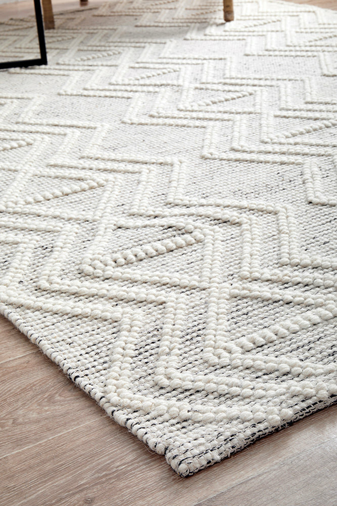 Rug Culture Maison Large Off White & Black Rug 280X190CM - MSN-CLARA-280X190 hero image