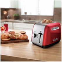 KitchenAid Classic Two Slice Toaster Empire Red 5KMT2115AER hero image