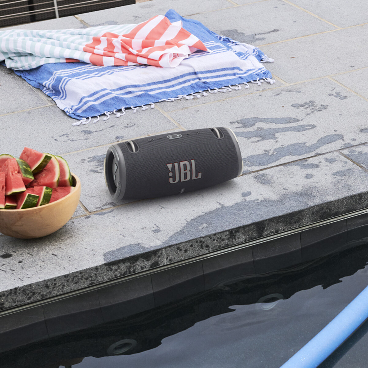 JBL Xtreme Portable Bluetooth Waterproof Speaker Black JBLXTREME3BLKAS  Appliances Online
