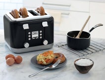 Kenwood ZJX740BKTFX750BK kMix Kettle and Toaster Pack hero image