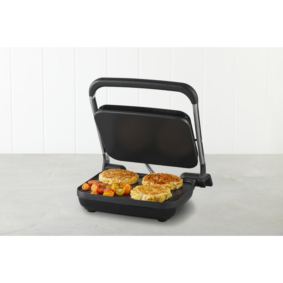 Sunbeam Cafe Style 4-Slice Sandwich Press & Maker SPM4000SS hero image