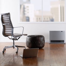 Rinnai AV25SN Avenger Natural Gas Heater hero image