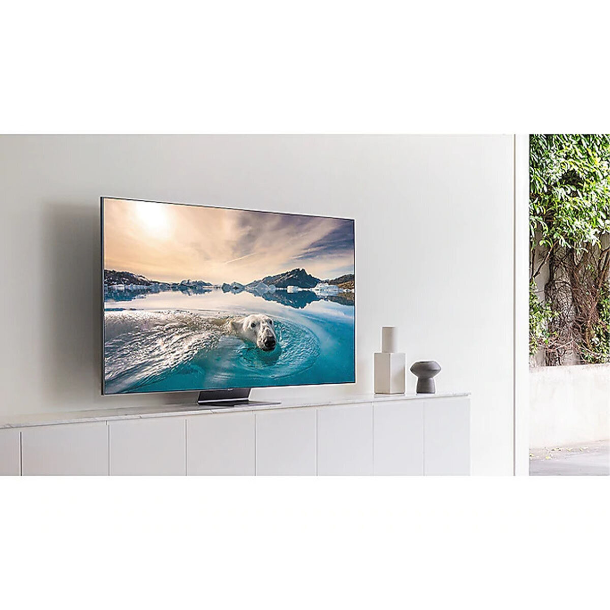 Samsung 55 Inch Q95T 4K UHD HDR Smart QLED TV QA55Q95TAWXXY hero image