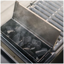 Masterbuilt Portable Charcoal BBQ MB20040622 hero image