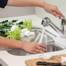 Oliveri MA4010 Essentials Pull-Out Tap hero image