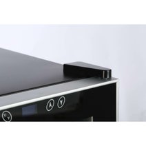 LeCavist 18 Bottle Single Zone Wine Fridge LCCV18B hero image