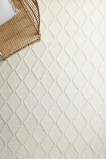 Rug Culture Huxley Extra Large Off White Rug 320X230CM - HU-WHITE-320230 hero image