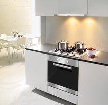 Miele 65cm Stainless Steel Natural Gas Cooktop KM2012GSS hero image