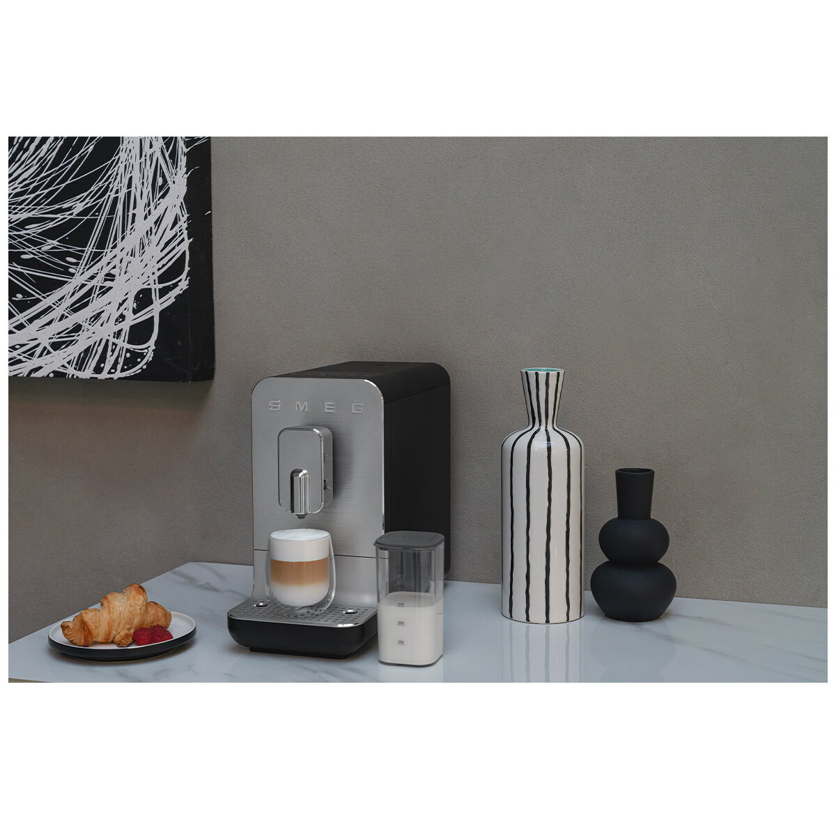 Smeg Automatic Coffee Machine with AutoMilk Black BCC13BLMAU hero image