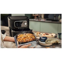 Philips 7000 Series 8.3L Connected Airfryer XXXL HD9876-90 hero image