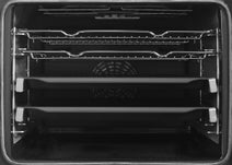 Bosch HBG6753S1A 60cm Serie 8 Pyrolytic Electric Built-In Oven hero image