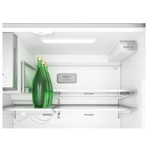 Electrolux 609L UltimateTaste French Door Fridge with Ice and Water Dispenser EQE6870SA hero image