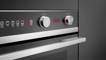 Fisher & Paykel OB60SD9X1 60cm Contemporary Style Built-In Oven hero image