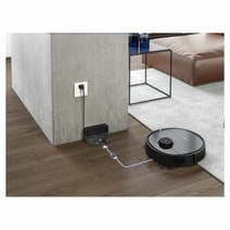Ecovacs OZMO-950 Deebot Mopping Robot Vacuum hero image