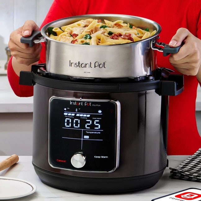 Instant Pot Pro Multi-Cooker 5.7Ltr-Black 112-0127-01-AU | Appliances ...