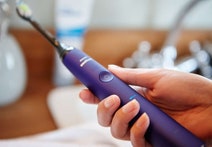 Philips HX9372-04 Sonicare DiamondClean Electric Toothbrush hero image