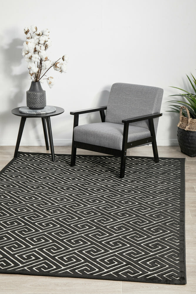 Rug Culture York Oversize Black & Natural Rug 400X300CM - YRK-ALIC-GLD-400X300 hero image