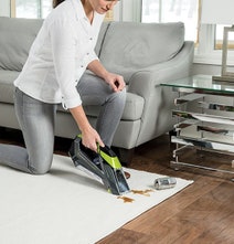 Bissell 2006F Stain Eraser Pet Handheld Vacuum Cleaner hero image