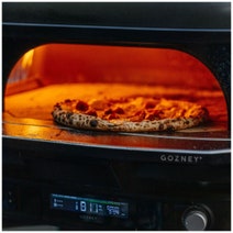 Gozney Dome Gen 2 Dual Fuel Pizza Oven Black GMPOBAU1625 hero image