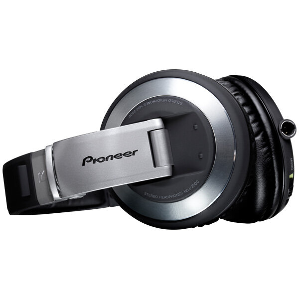 Pioneer HDJ2000 Professional DJ Headphones hero image