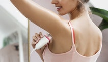 Philips BRE255-00 Satinelle Essential Corded Compact Epilator hero image