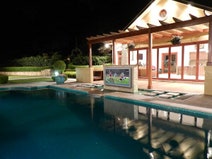 LIQUIFI OWM-42BBH 42 Inch Full HD LED Outdoor Waterproof TV hero image