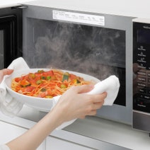 Panasonic 27L Flatbed Inverter Microwave NN-SF57QSQPQ hero image