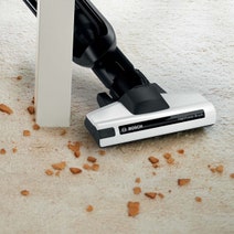 Bosch Serie 6 Athlet ProHygienic Handstick Vacuum Cleaner BCH86HYGAU hero image