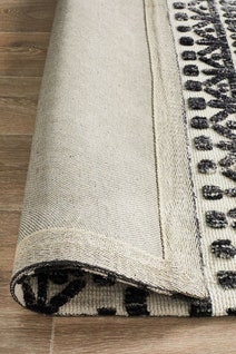 Rug Culture Levi Extra Large Ivory Rug 320X230CM - LEV-363-IVO-320X230 hero image