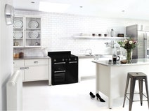 Beko 90 cm Black Induction Multi Door Freestanding Oven BRC916IMB hero image