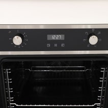 Linarie 70L Built-In Electric Oven LYBO70DMF hero image