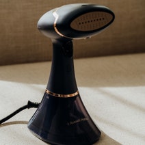 Russell Hobbs Handheld Supreme Steamer RHC410 hero image