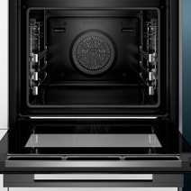 Siemens 60cm iQ700 studioLine Pyrolytic Black Built-In Oven HR876G8B6A hero image