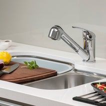 Oliveri MA4010 Essentials Pull-Out Tap hero image