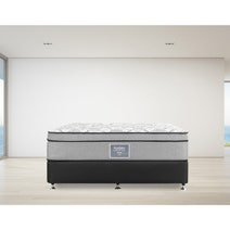 SleepMaker Dream Plush Mattress Queen L98048QM hero image