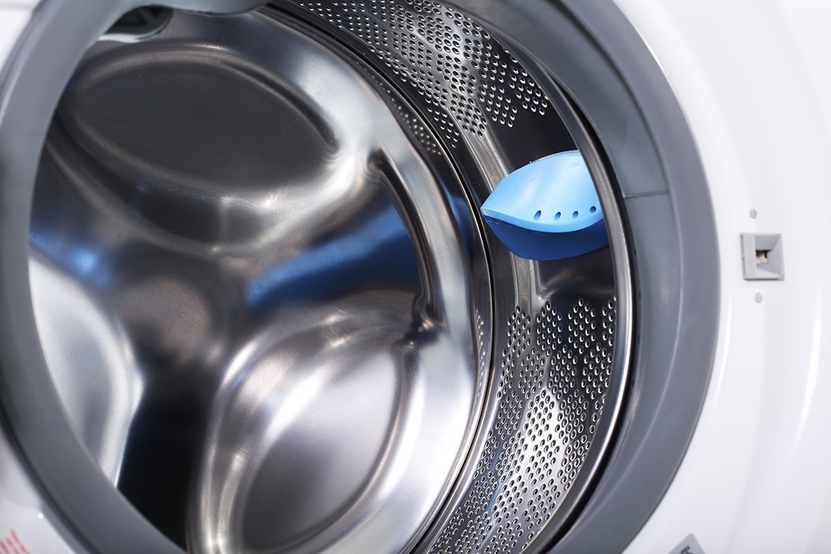 Simpson SWF12743 7kg EZI Sensor Front Load Washing Machine hero image