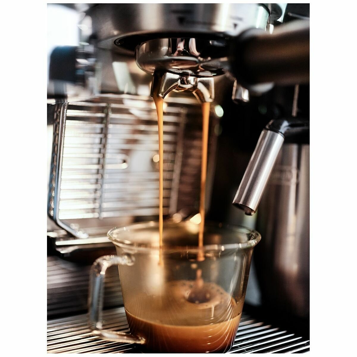 DeLonghi La Specialista Maestro Manual Coffee Machine EC9665M