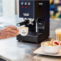 Gaggia Classic E24 Blue Coffee Machine & Coffee Grinder Package DMGNCEVOBLUEBUN hero image