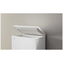 Haier Series 300 194L Hybrid Chest Freezer White HCF195W hero image