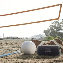 JBL Xtreme 3 Portable Bluetooth Waterproof Speaker Black JBLXTREME3BLKAS hero image
