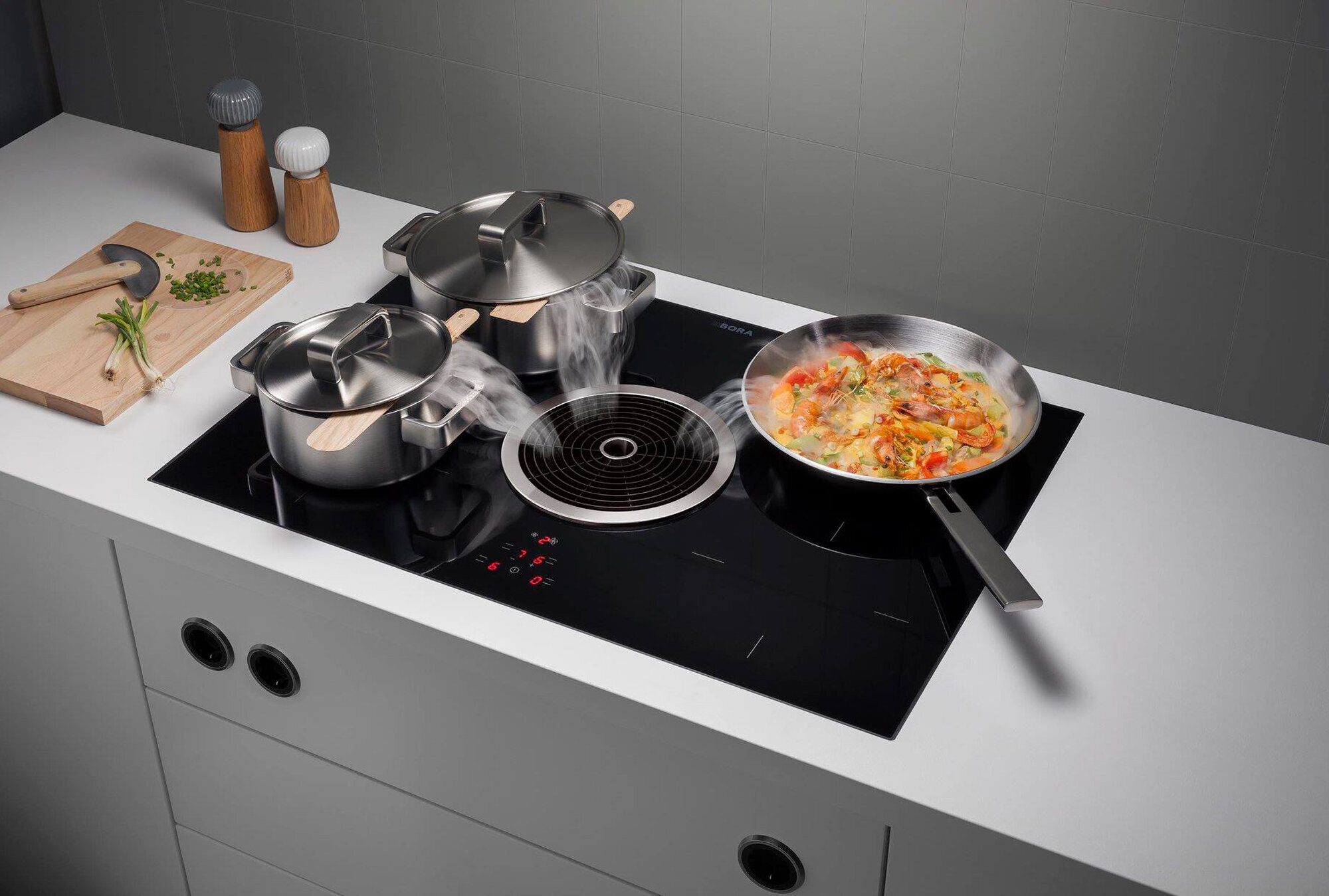 BORA BIU 76cm Basic Induction Cooktop with Integrated Ventilation System hero image