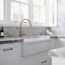 Turner Hastings Patri 100 X 47 Fireclay Double Bowl Butler Sink PA100FS hero image