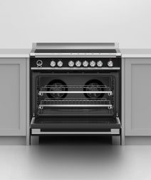 Fisher & Paykel 90cm Series 9 Classic Freestanding Induction Pyrolytic Oven Black OR90SCI6B1 hero image