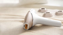 Philips Lumea Prestige Hair Removal Device BRI956-00 hero image