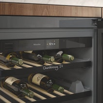 Miele 44 Bottle Built-Under Wine Conditioner Obsidian Black KWTUS7054-F hero image