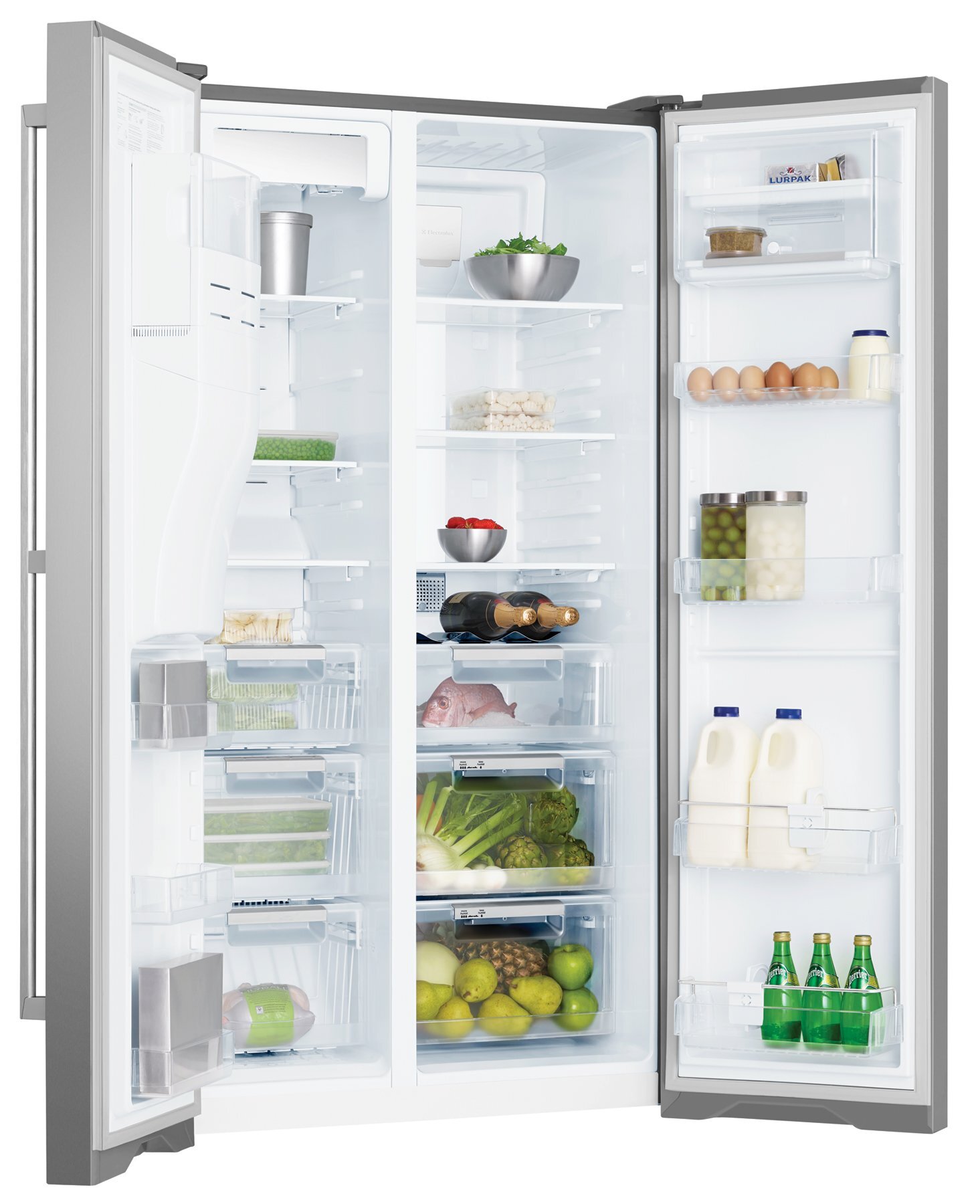 Electrolux full size side deals by side fridge and freezer