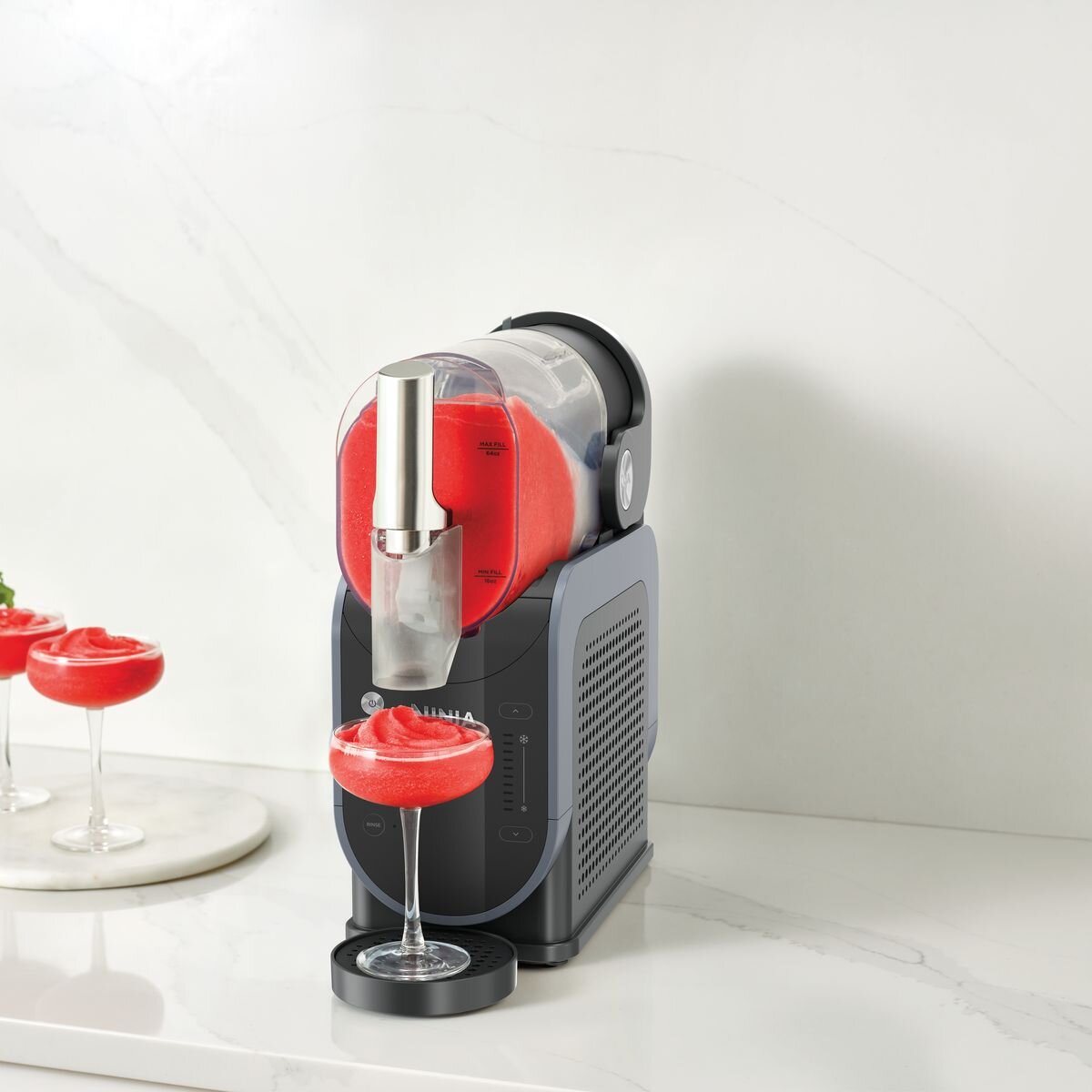 Ninja SLUSHi Professional Frozen Drink Maker FS301 hero image